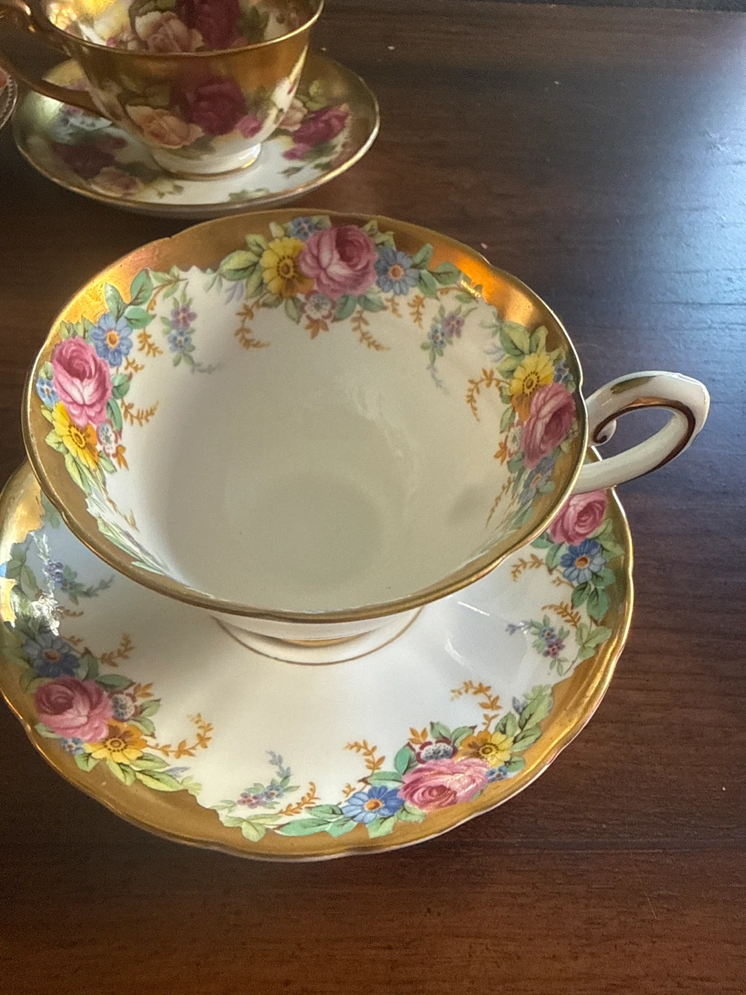 Set of 4 Vintage Teacups and Saucers - photo 2
