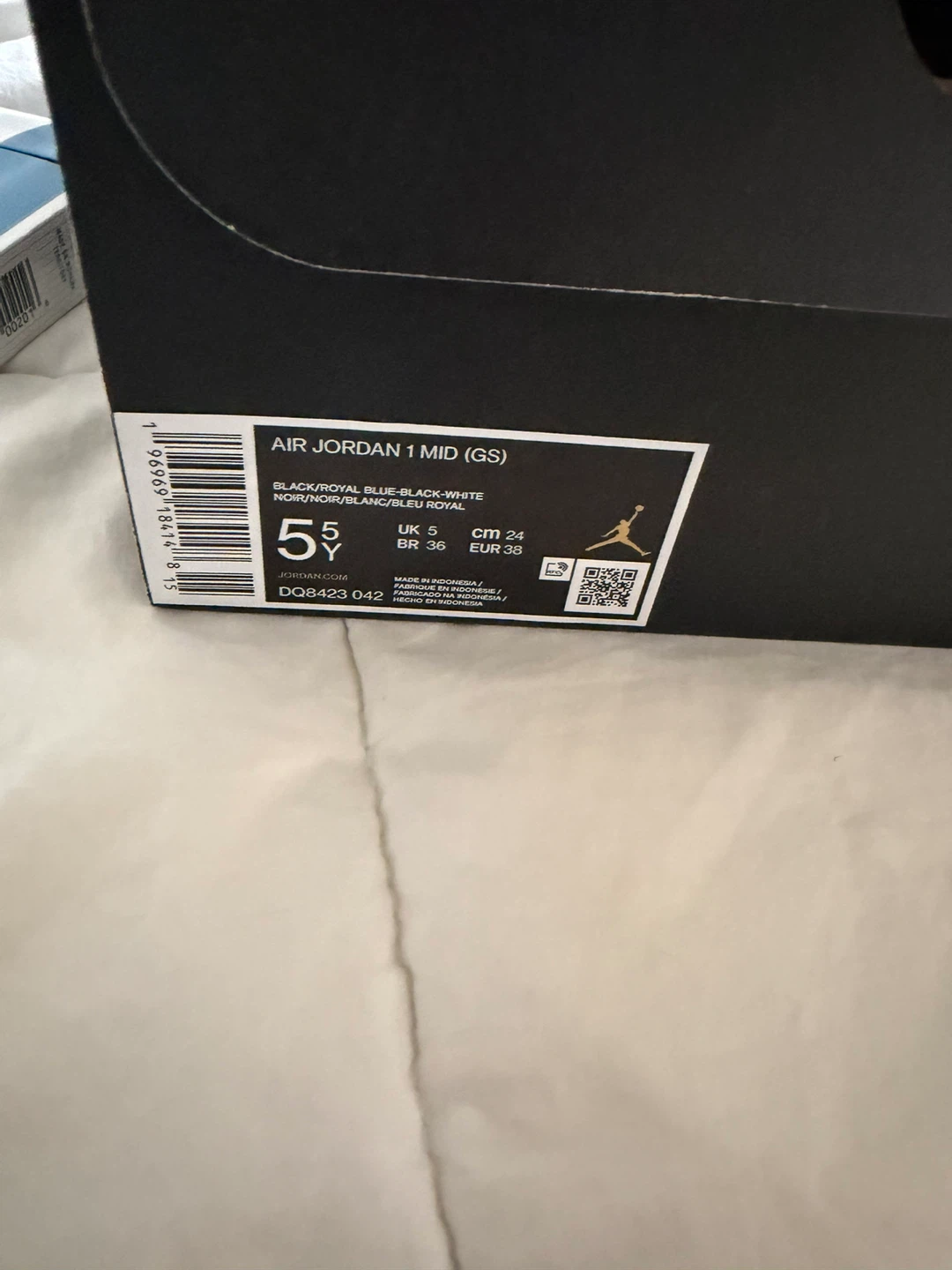 Air Jordan 1 Mid (GS) - Black/Royal Blue - Size 5.5Y - photo 4