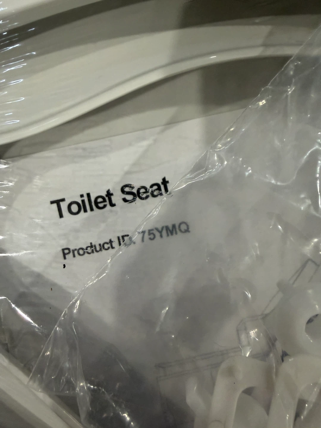 Homfan White Toilet Seat soft close (unopened) - photo 2