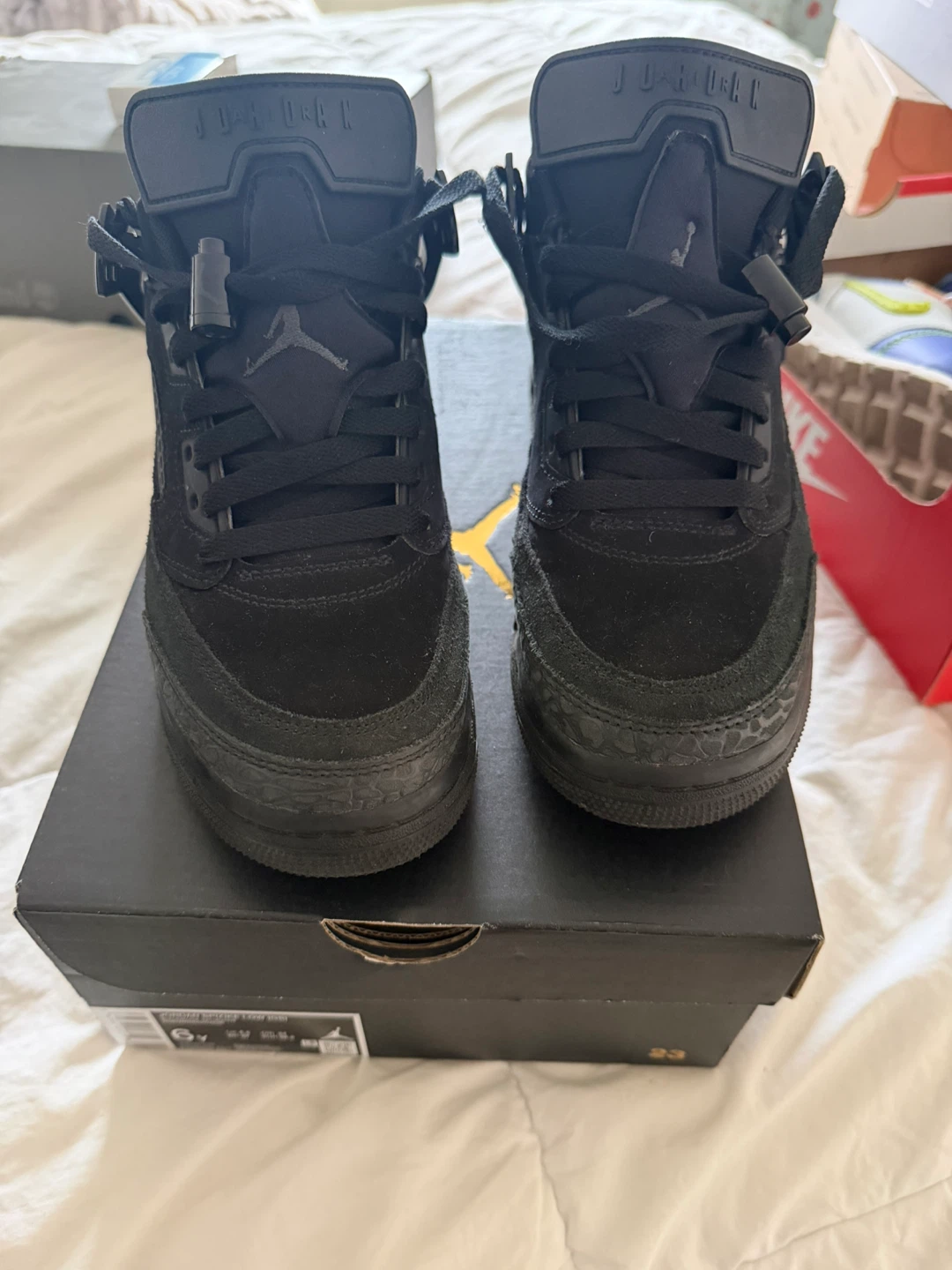Jordan Spizike Low (GS) Black/Anthracite Shoes