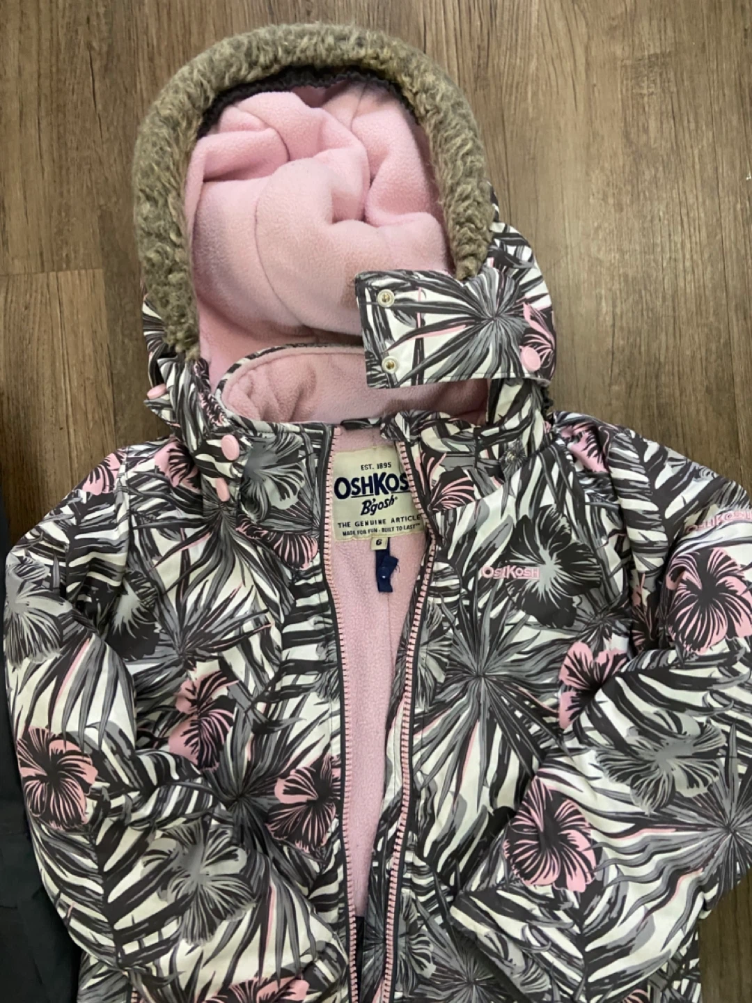 OshKosh B'gosh Snowsuit - Jacket and Pants - photo 2