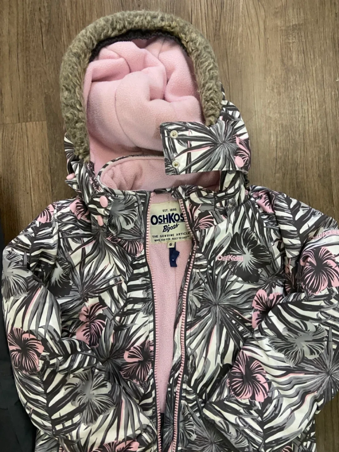 OshKosh B'gosh Snowsuit - Jacket and Pants - photo 2