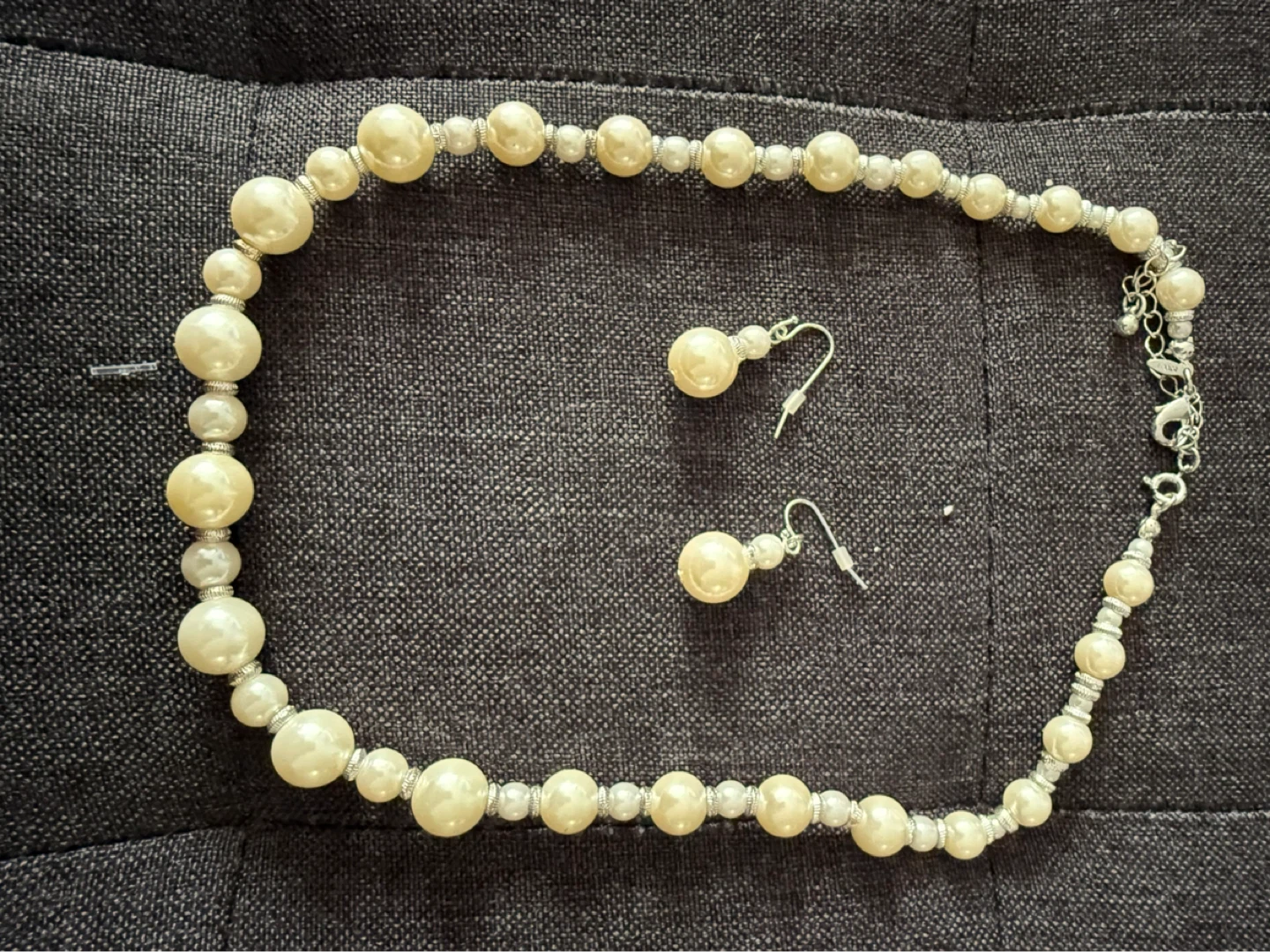 *New* Pearl Necklace and Earring Set