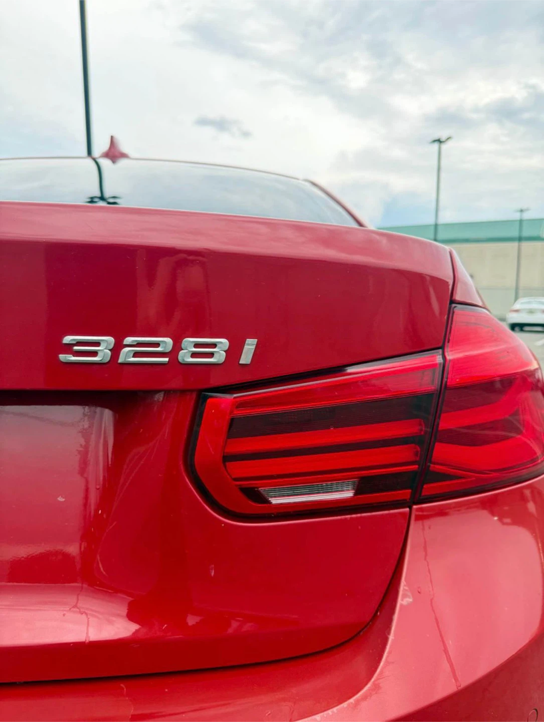 2016 BMW 328i Sedan - photo 2