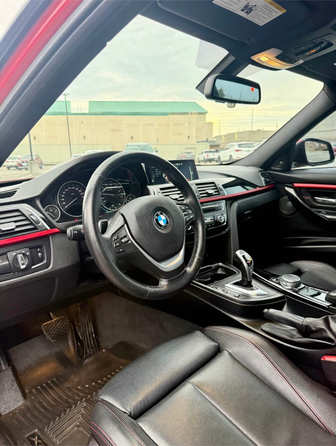 2016 BMW 328i Sedan - photo 4