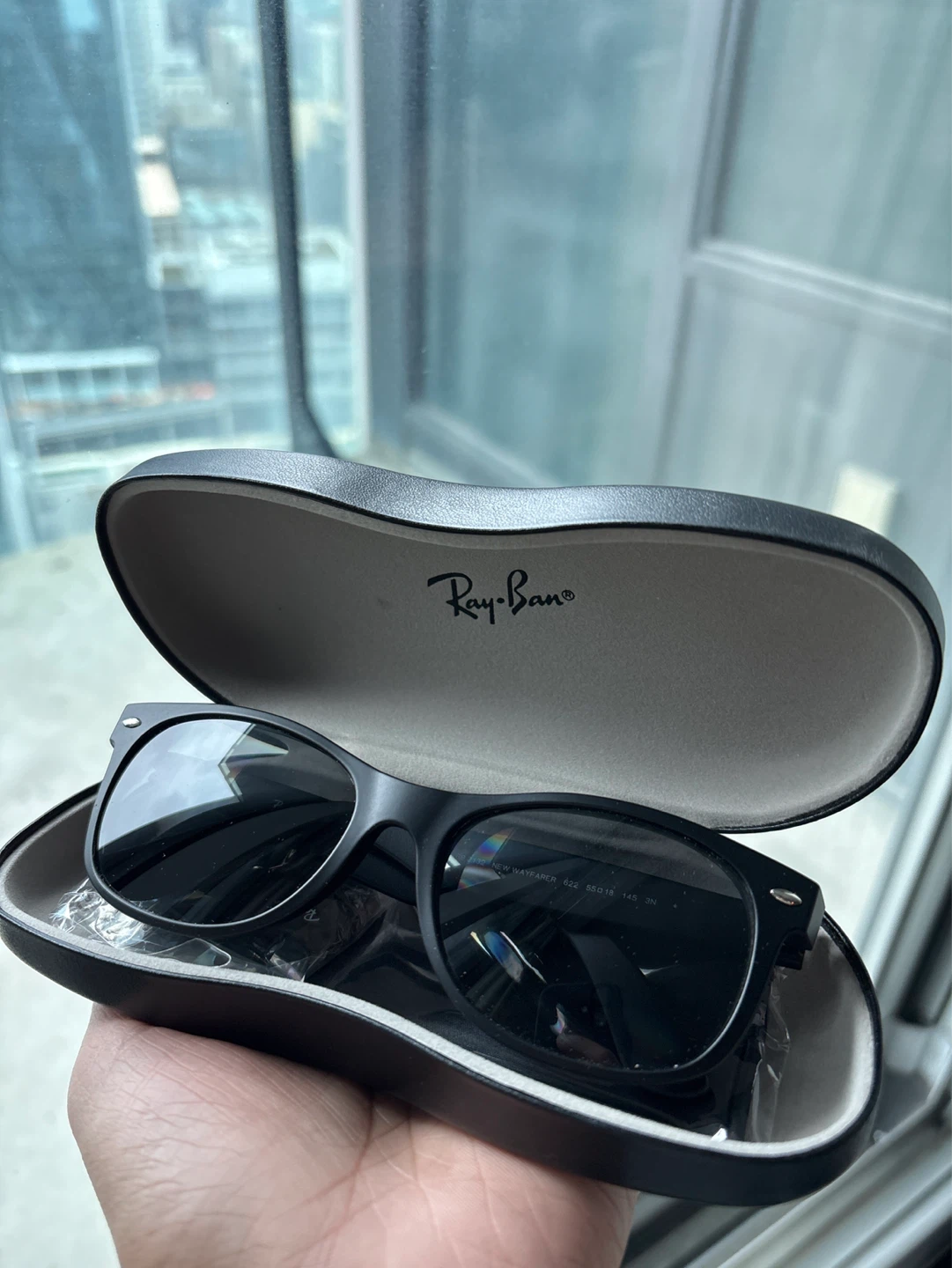 Ray-Ban New Wayfarer Sunglasses RB 2132