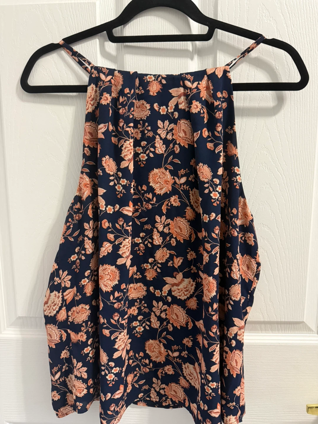 *Like New*Navy Floral Print Halter Top