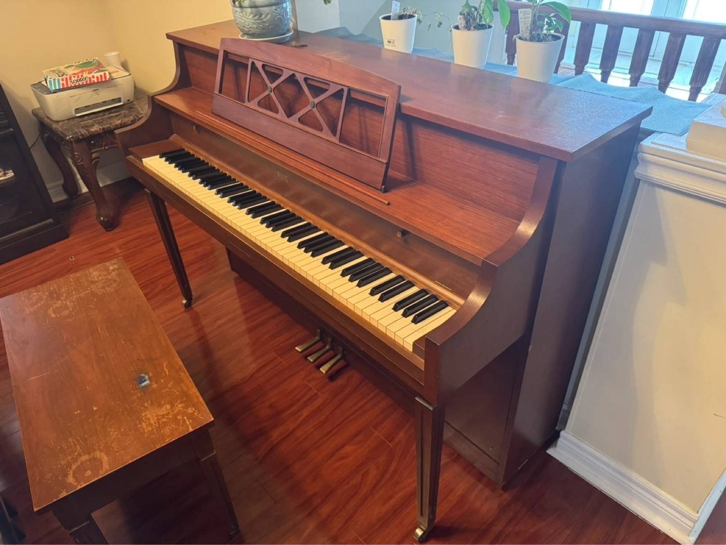 Willis Upright Piano - photo 4