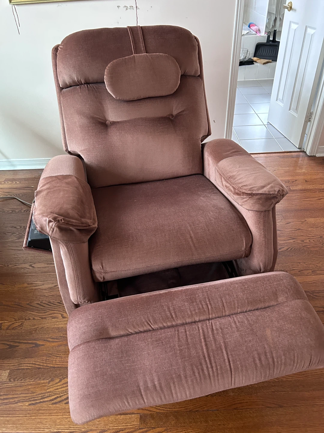 Recliner Chair