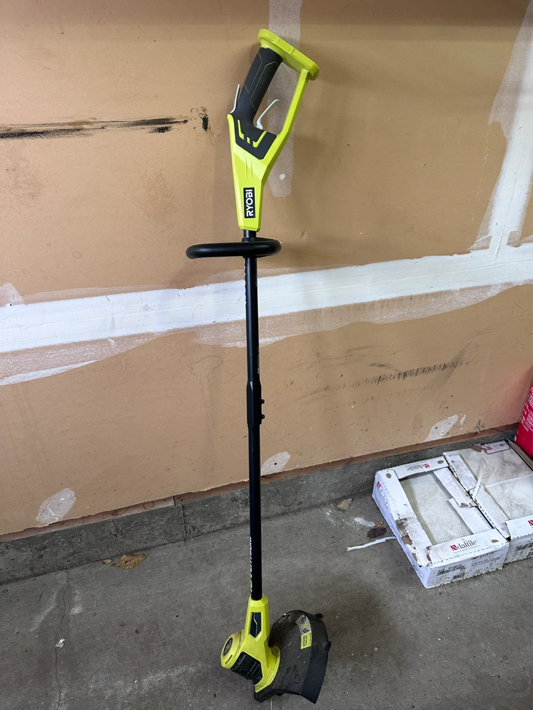 Ryobi 18V Lithium String Trimmer