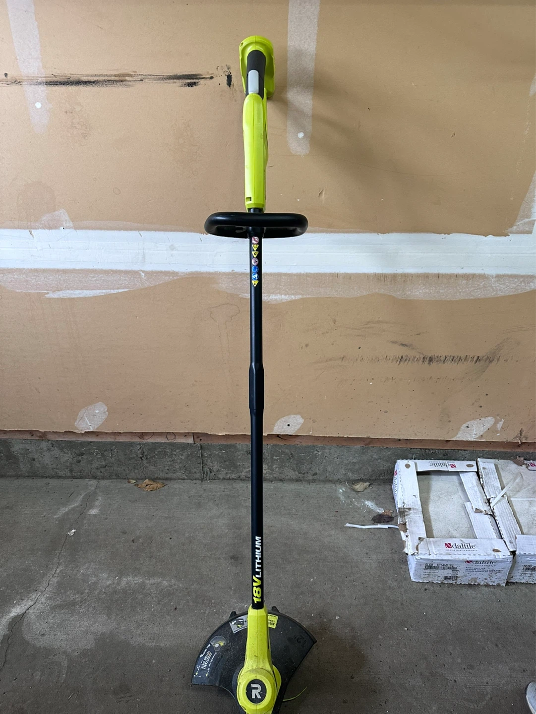 Ryobi 18V Lithium String Trimmer - photo 2