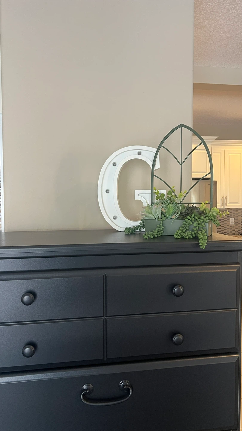 Black 6-Drawer Dresser - photo 4