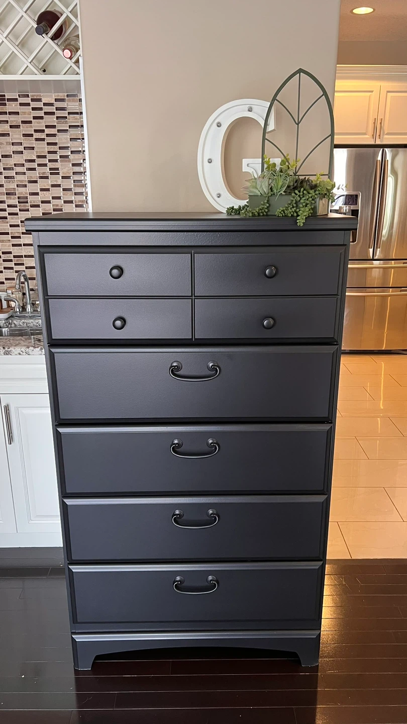 Black 6-Drawer Dresser - photo 2