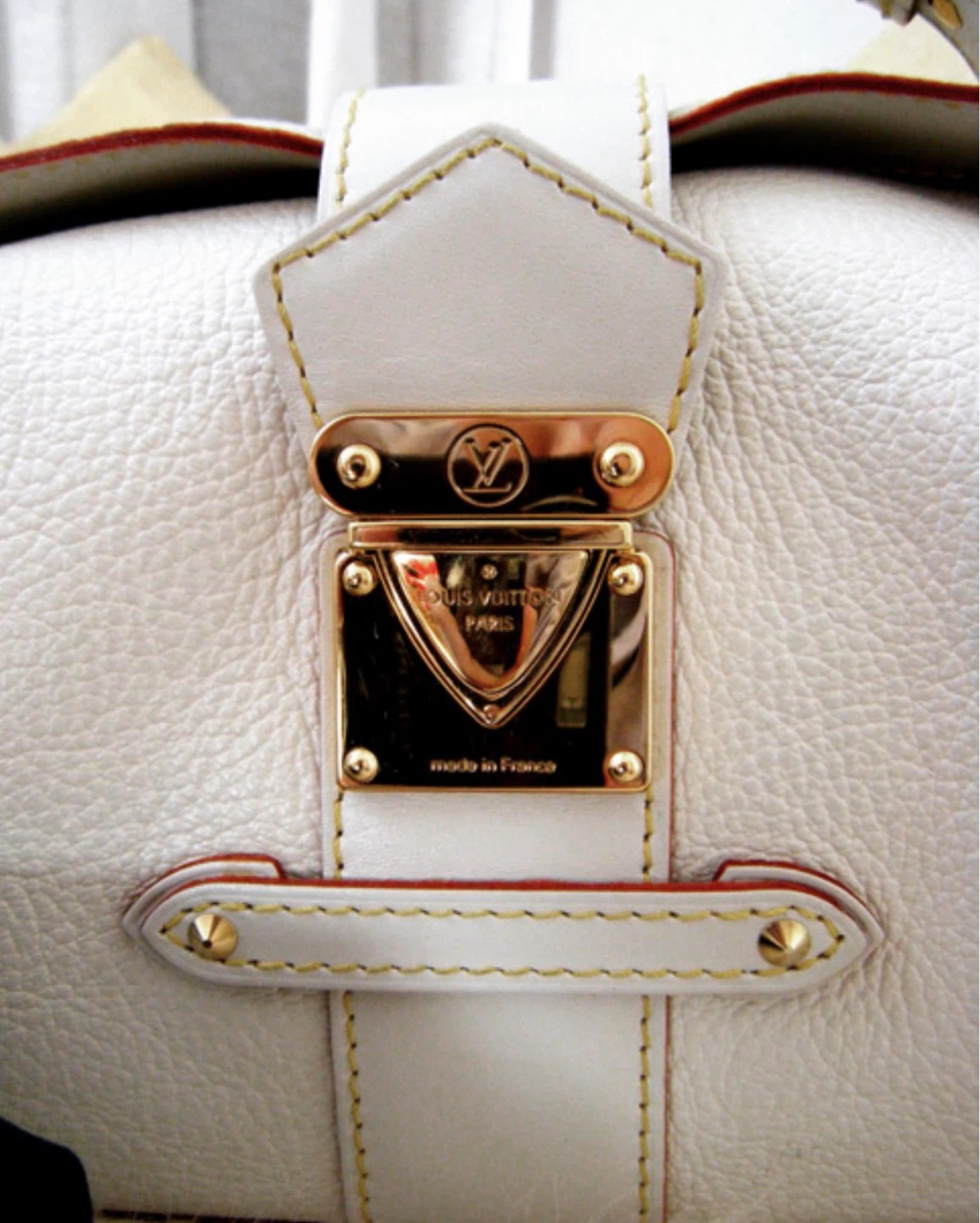Sac bandoulière Louis Vuitton Blanc Cuir Suhali - photo 2