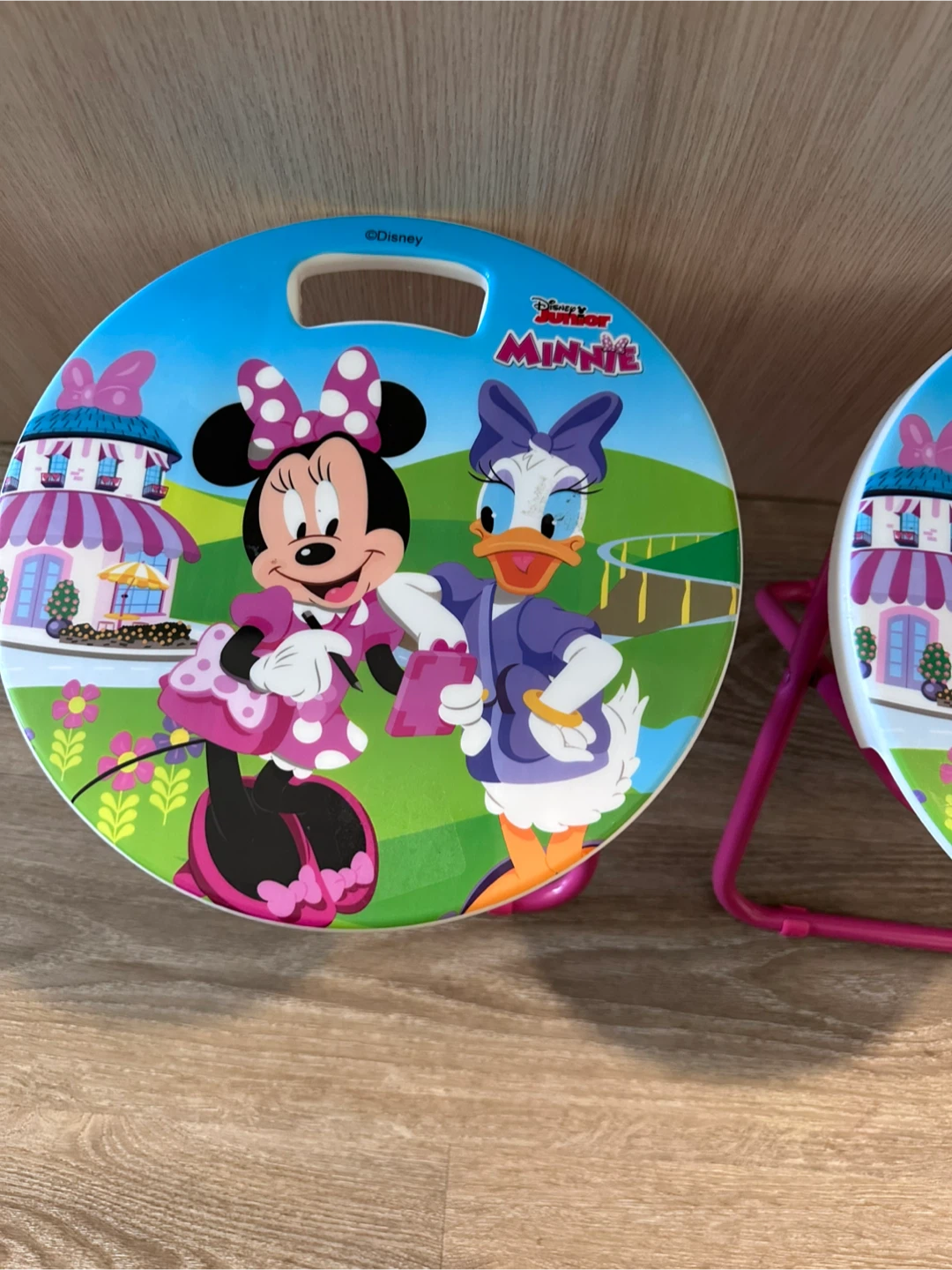 Disney Junior Minnie Mouse Folding Stool - photo 3