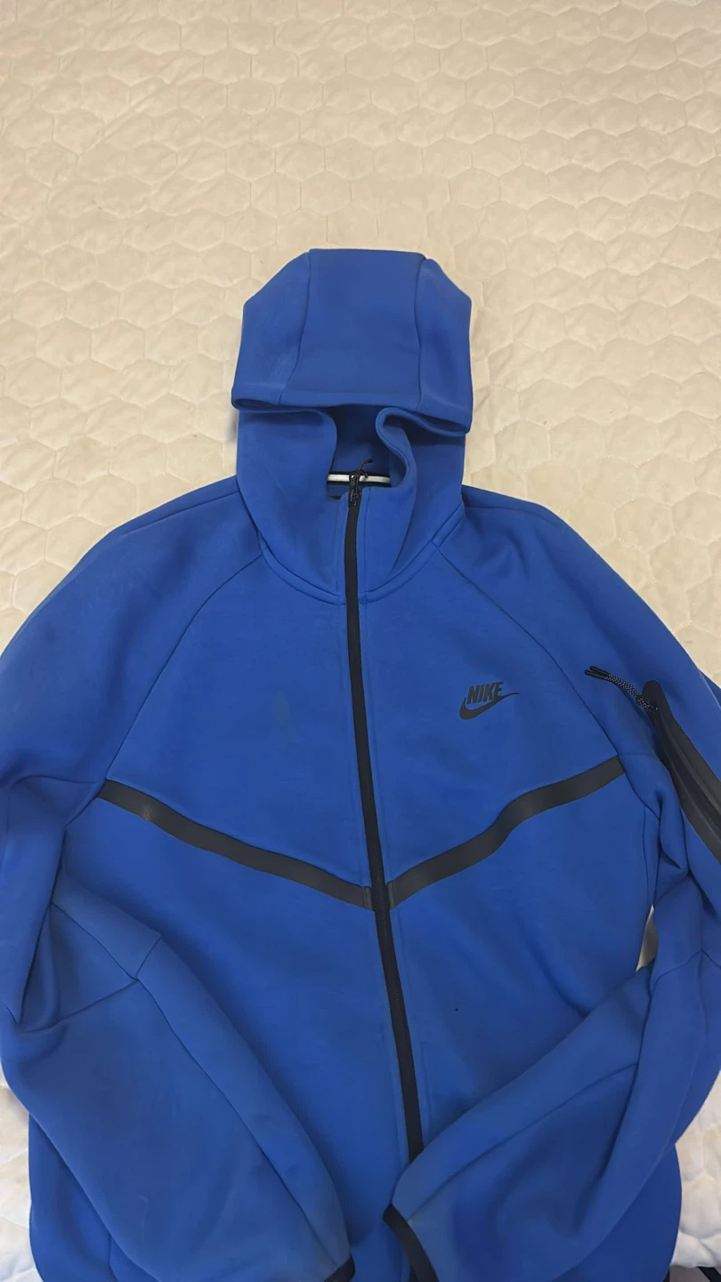 Nike Tech Fleece - Royal Blue negotiable