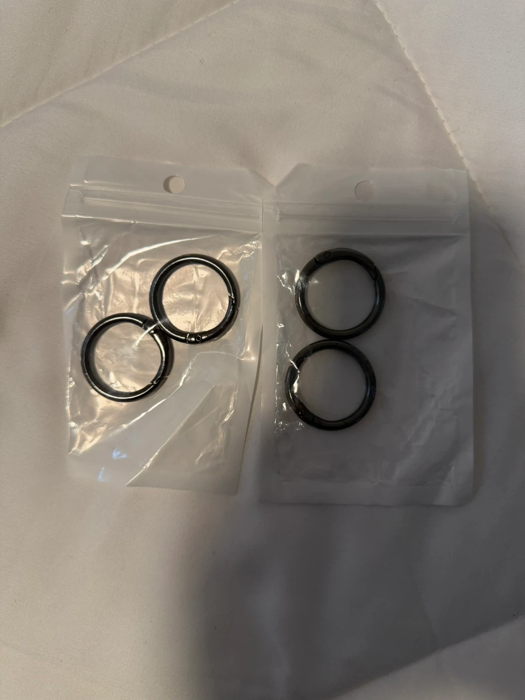 4 Pack Black Split Rings Key Rings