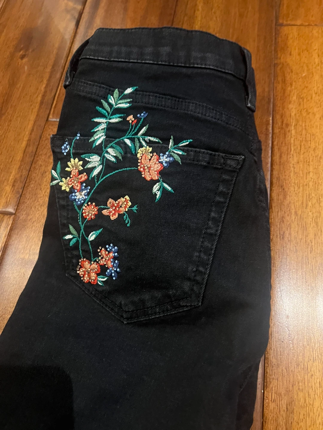 Black Embroidered Jamie Jeans - photo 4