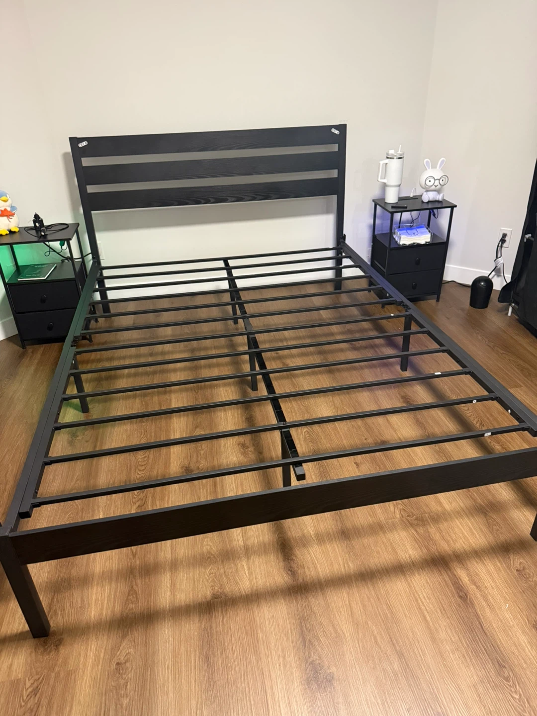 Bed Frame - photo 3