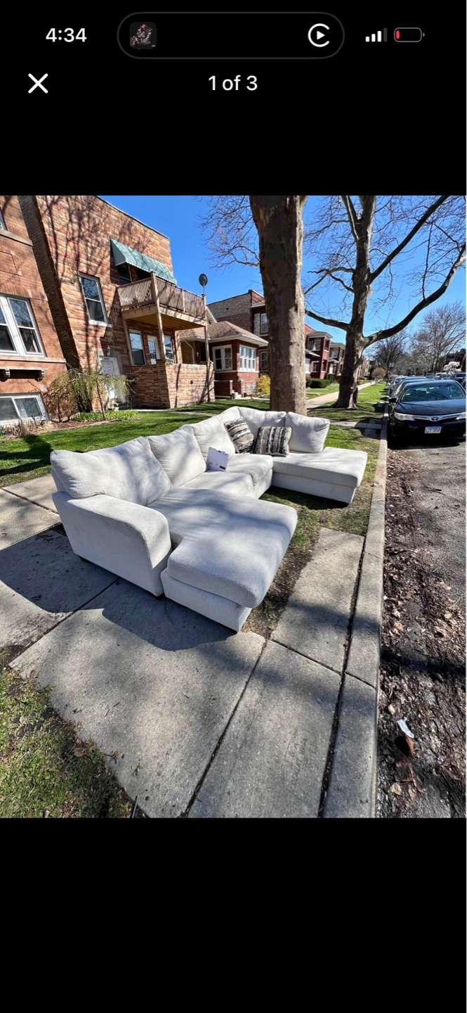 2piece sectional and ottoman with pillows - photo 2