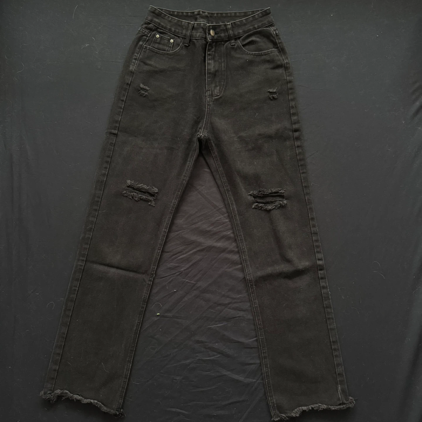 Black Ripped High-Waisted Jeans