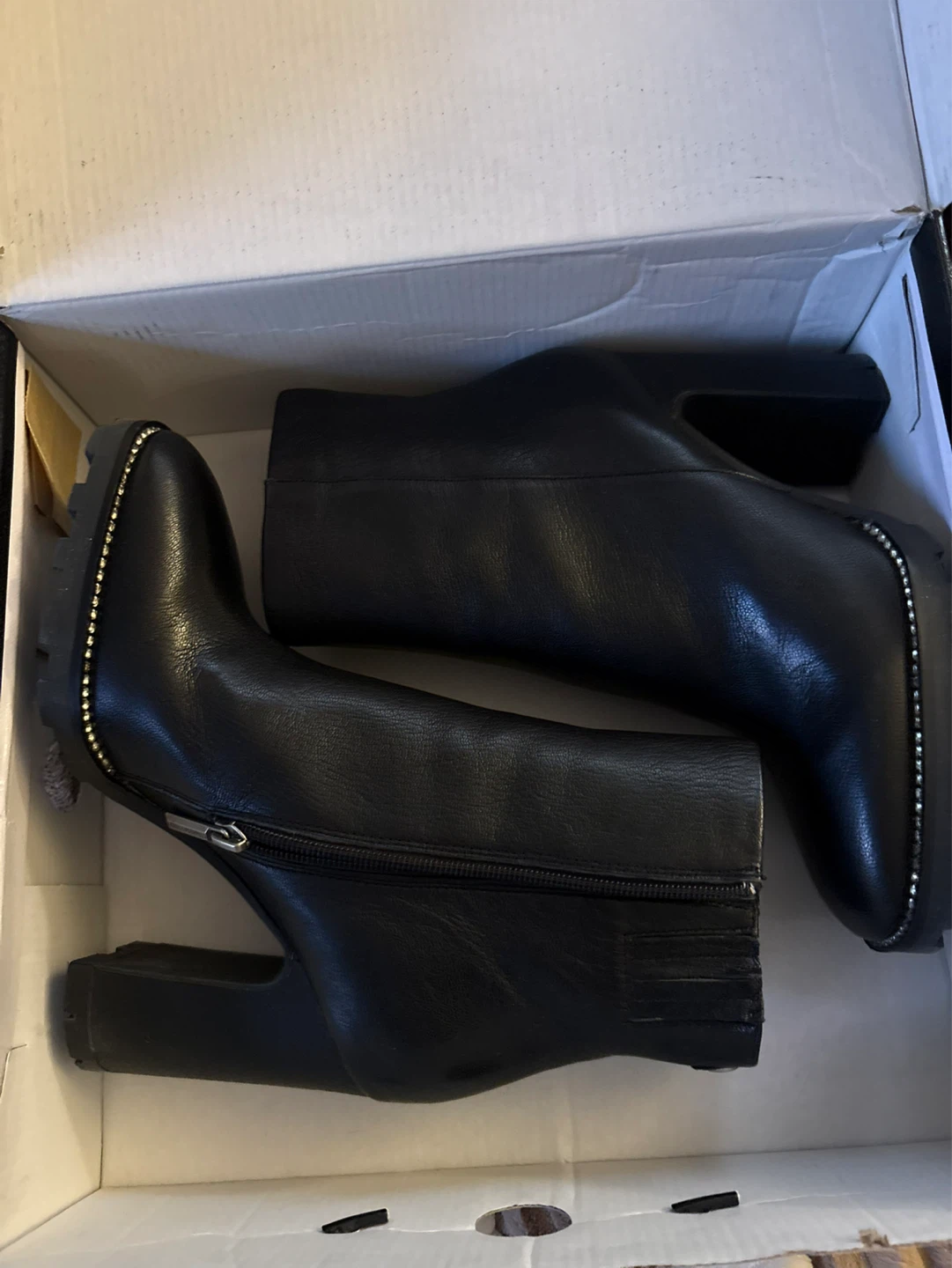 Karl Lagerfeld Paris Women's Black Leather Lug-Sole Boots - photo 5