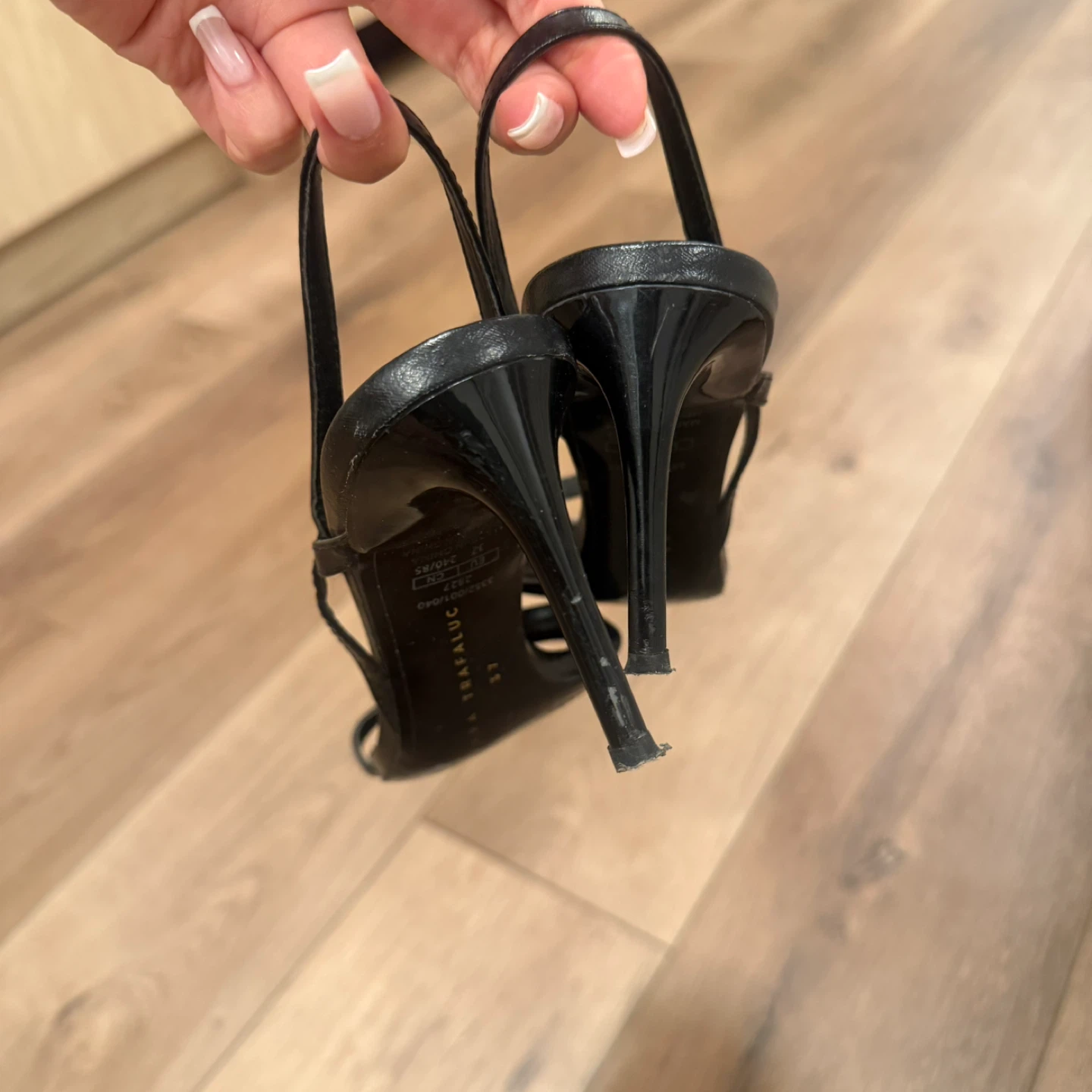 ZARA Black Strappy Heeled Sandals - photo 3