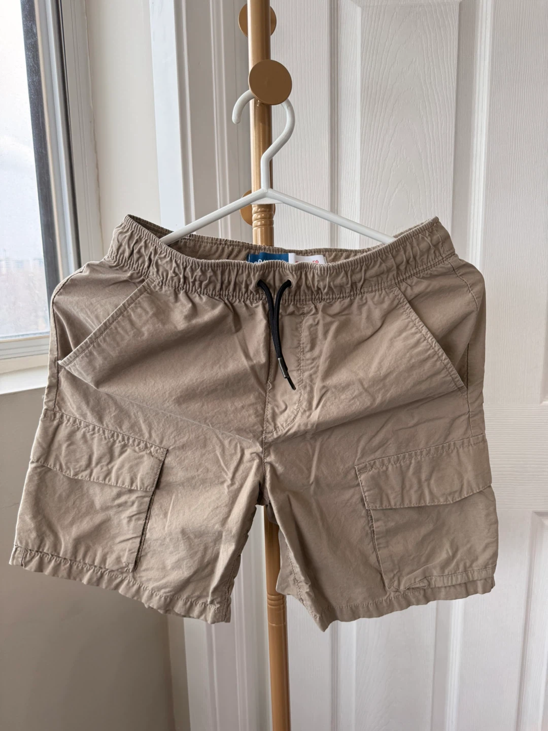 Old Navy Cargo Shorts XL (14-16)