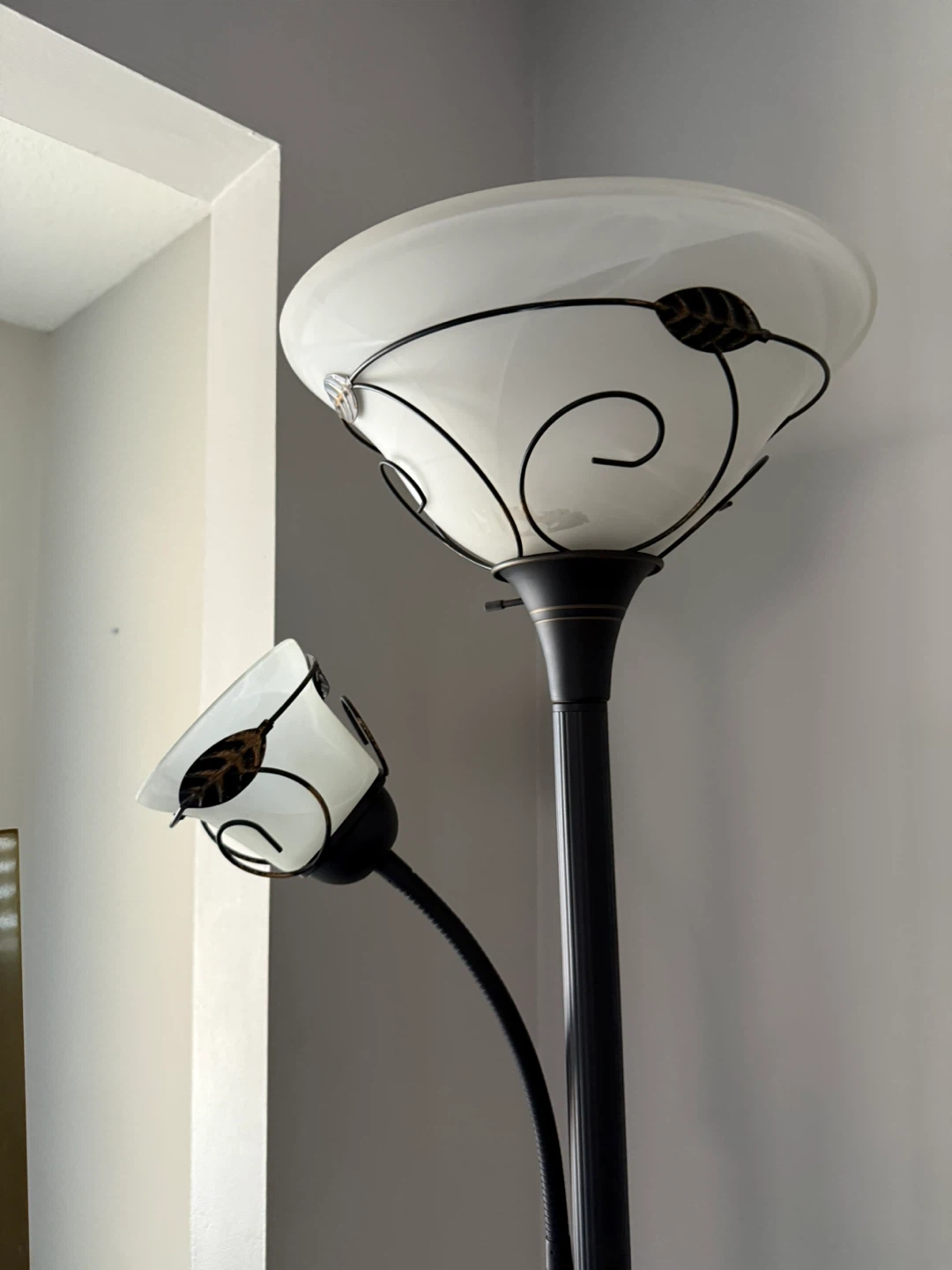 Black Floor Lamp with Reading Light - photo 2