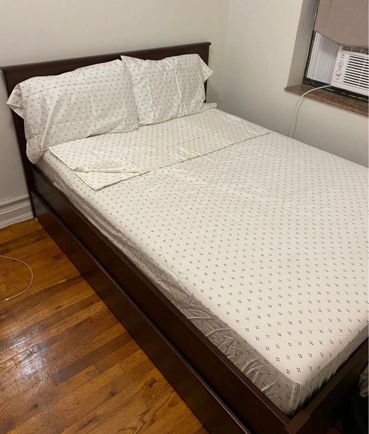 Dark Wood Full Bed Frame with Drawers - photo 4