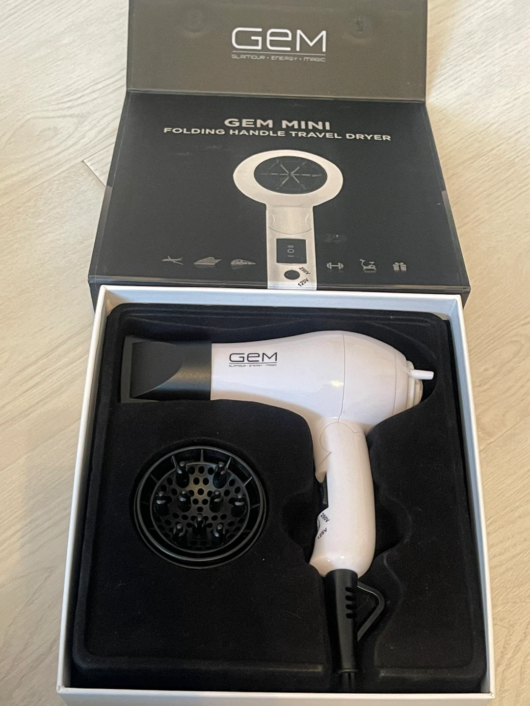 Mini travel dryer $5