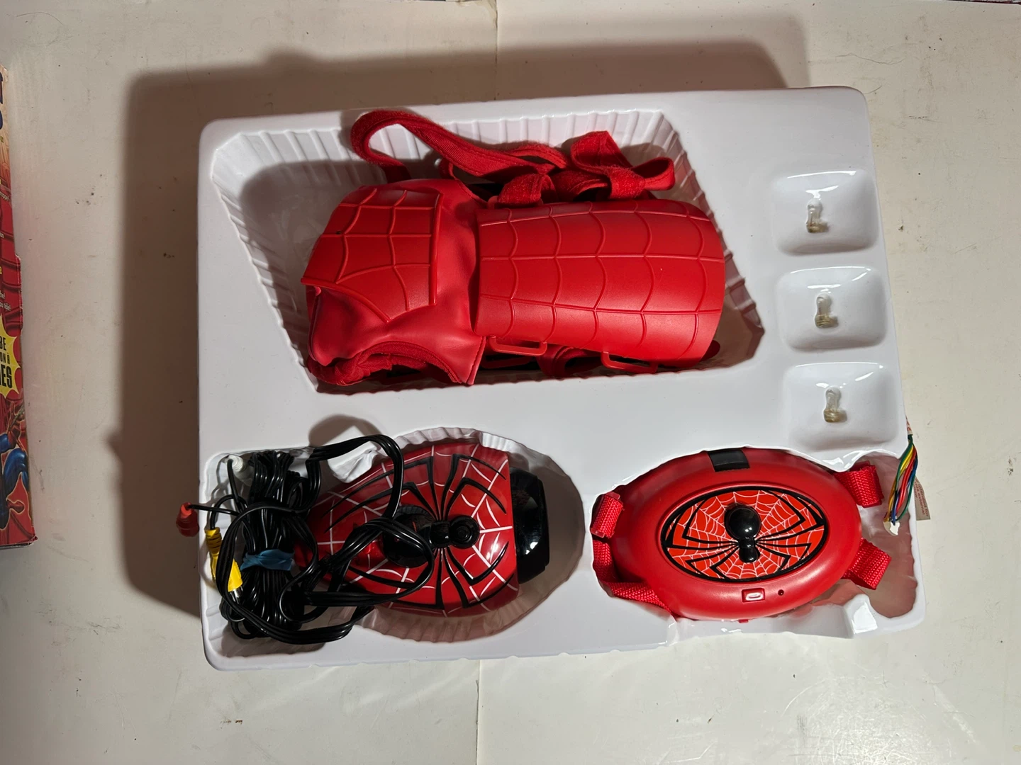 Spider-Man Triple Threat T.V. Action Game - Tested Works - photo 5