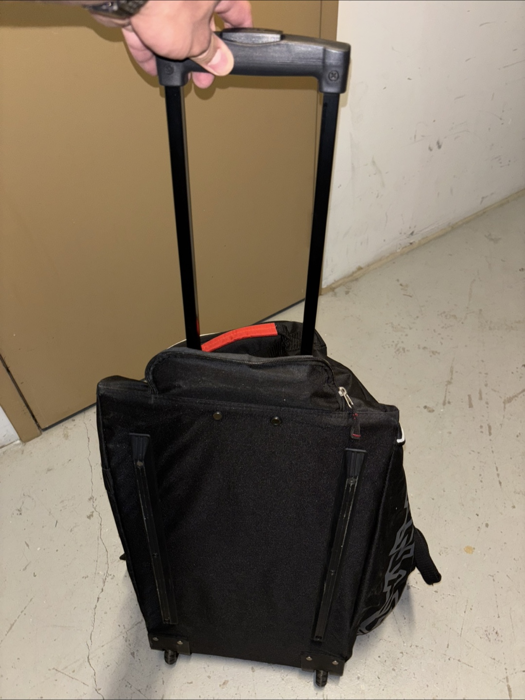 Canada Duffle Bag on Wheels - photo 4
