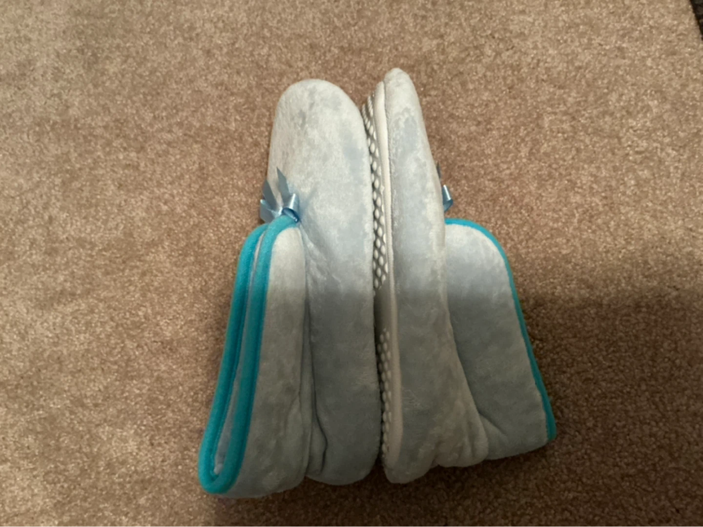 Light Blue Slippers Size 37 - photo 2