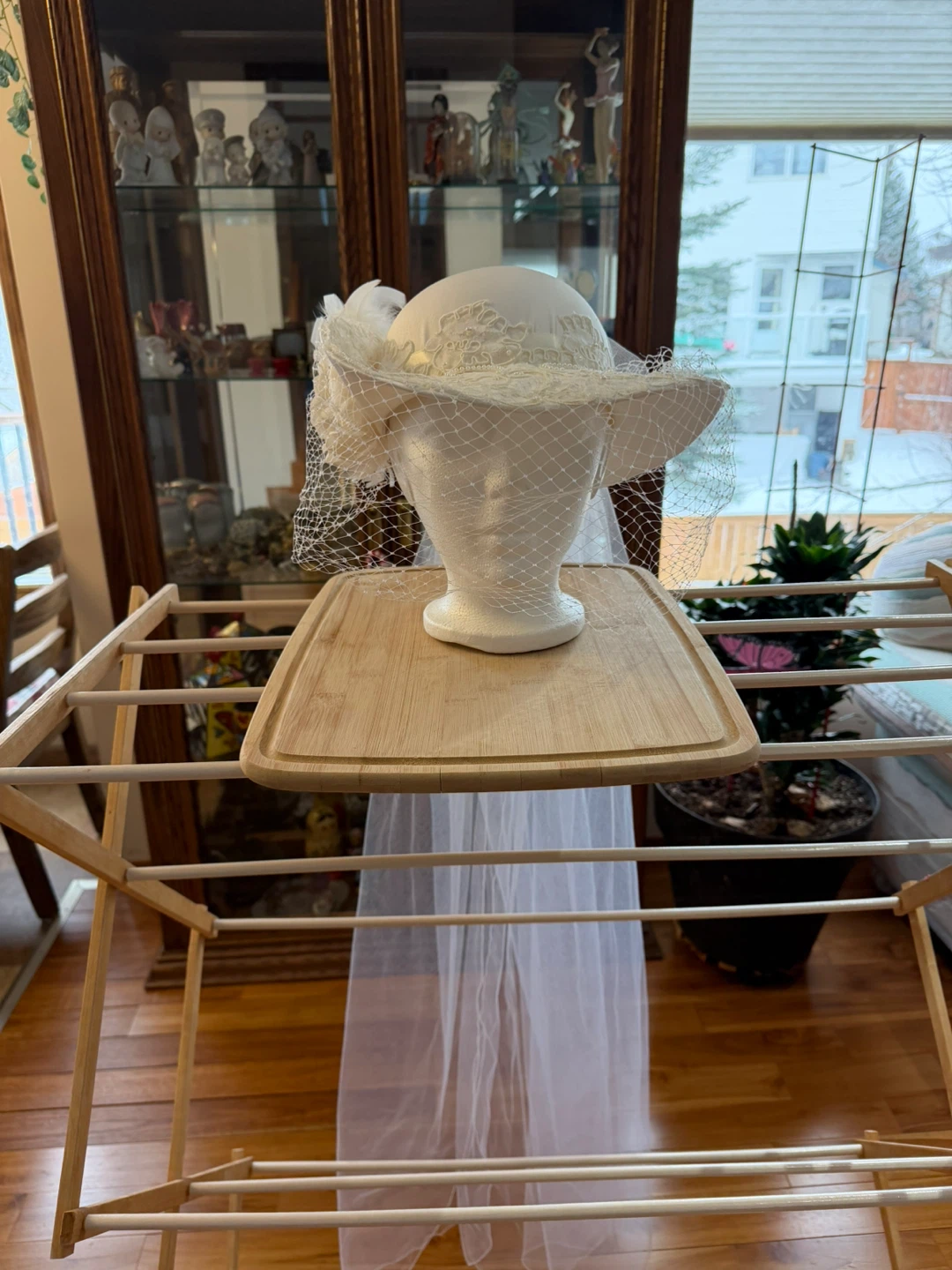 Vintage bridal hat with veil - photo 2