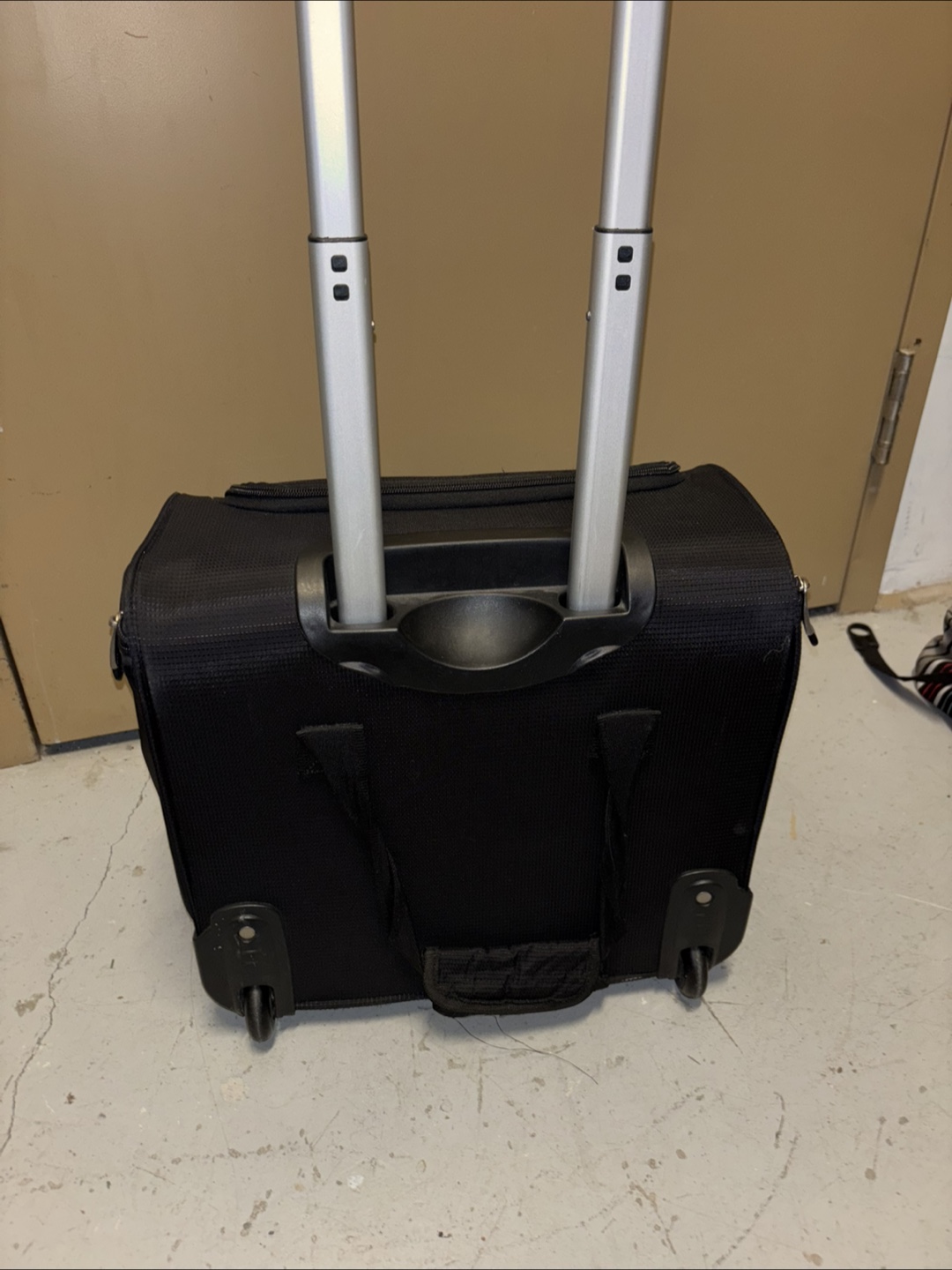 Black Delsey Rolling Carry-On Luggage Bag - photo 3