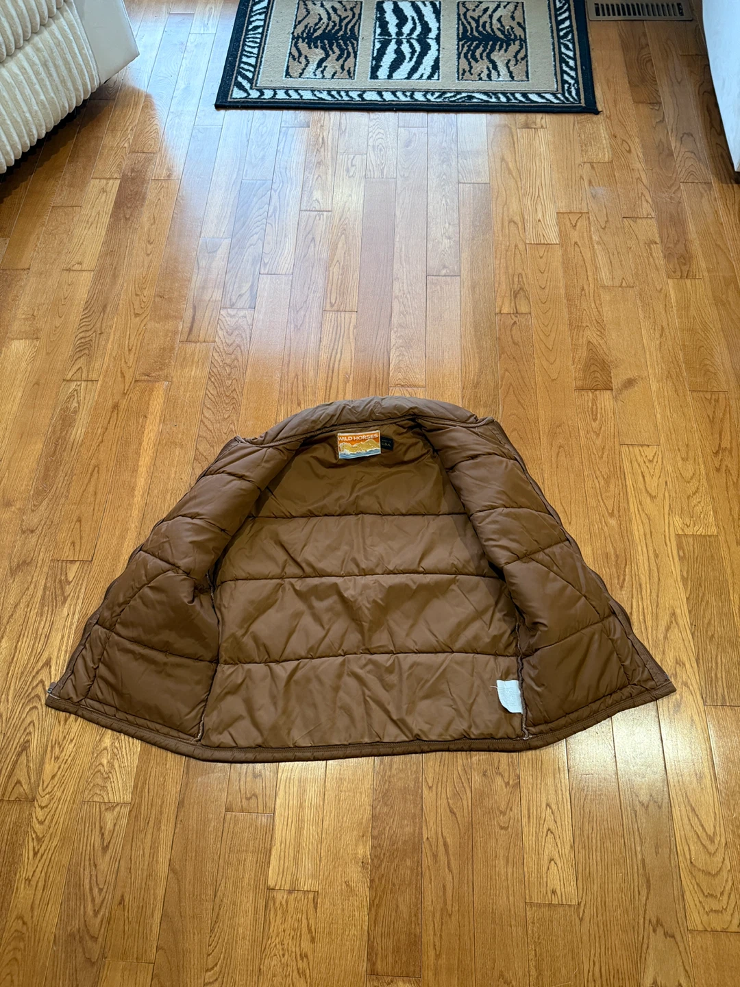 Wild horses puffer vest - photo 3