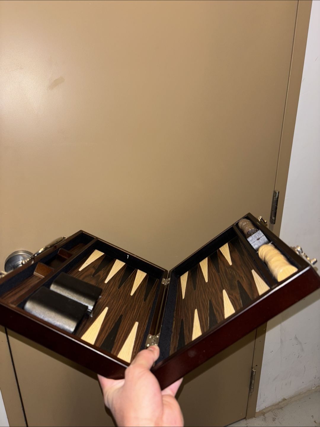 Craftsman Collection Deluxe Backgammon Set - photo 3
