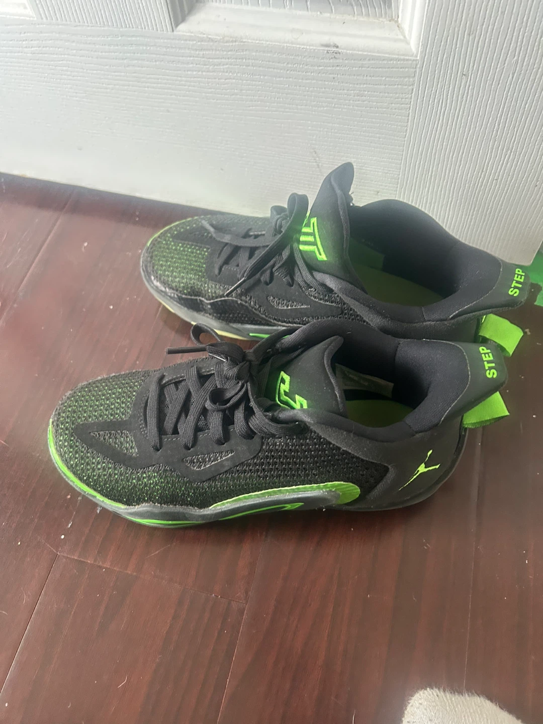Jordan Air Jordan  Basketball Shoes Black/Green