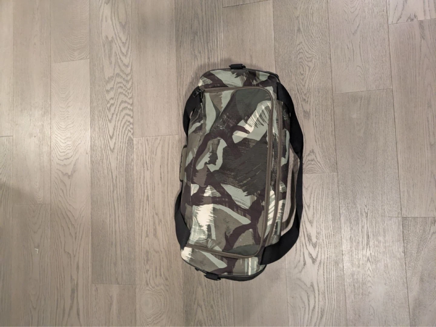 Nike Camo Duffle Bag - photo 2