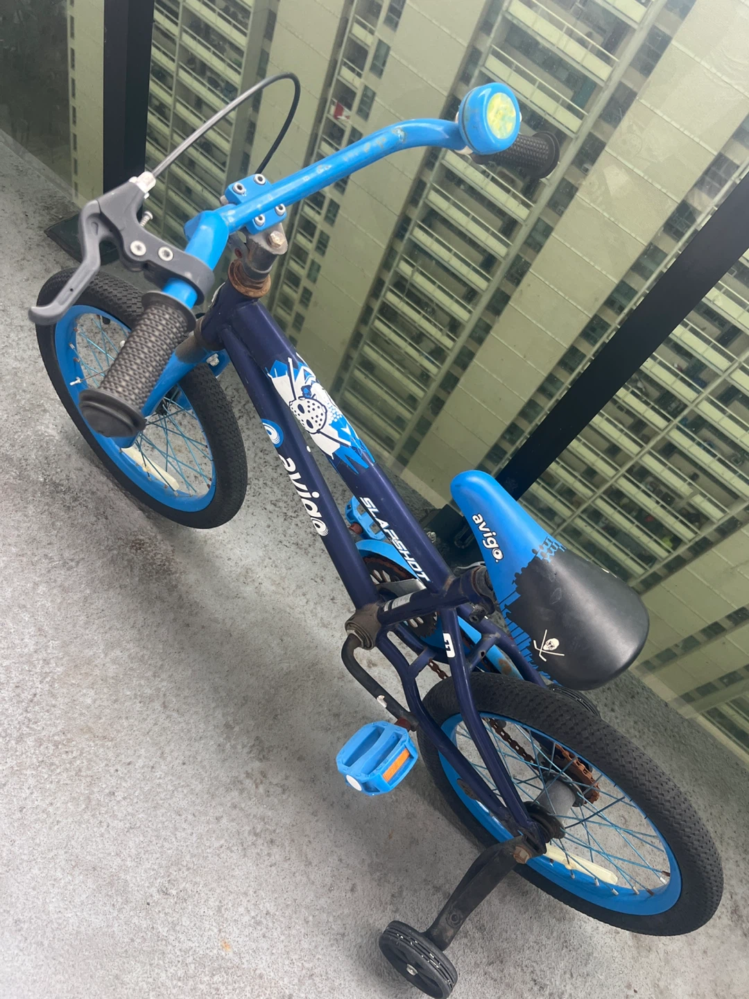 Avigo Slingshot Blue Kids Bike