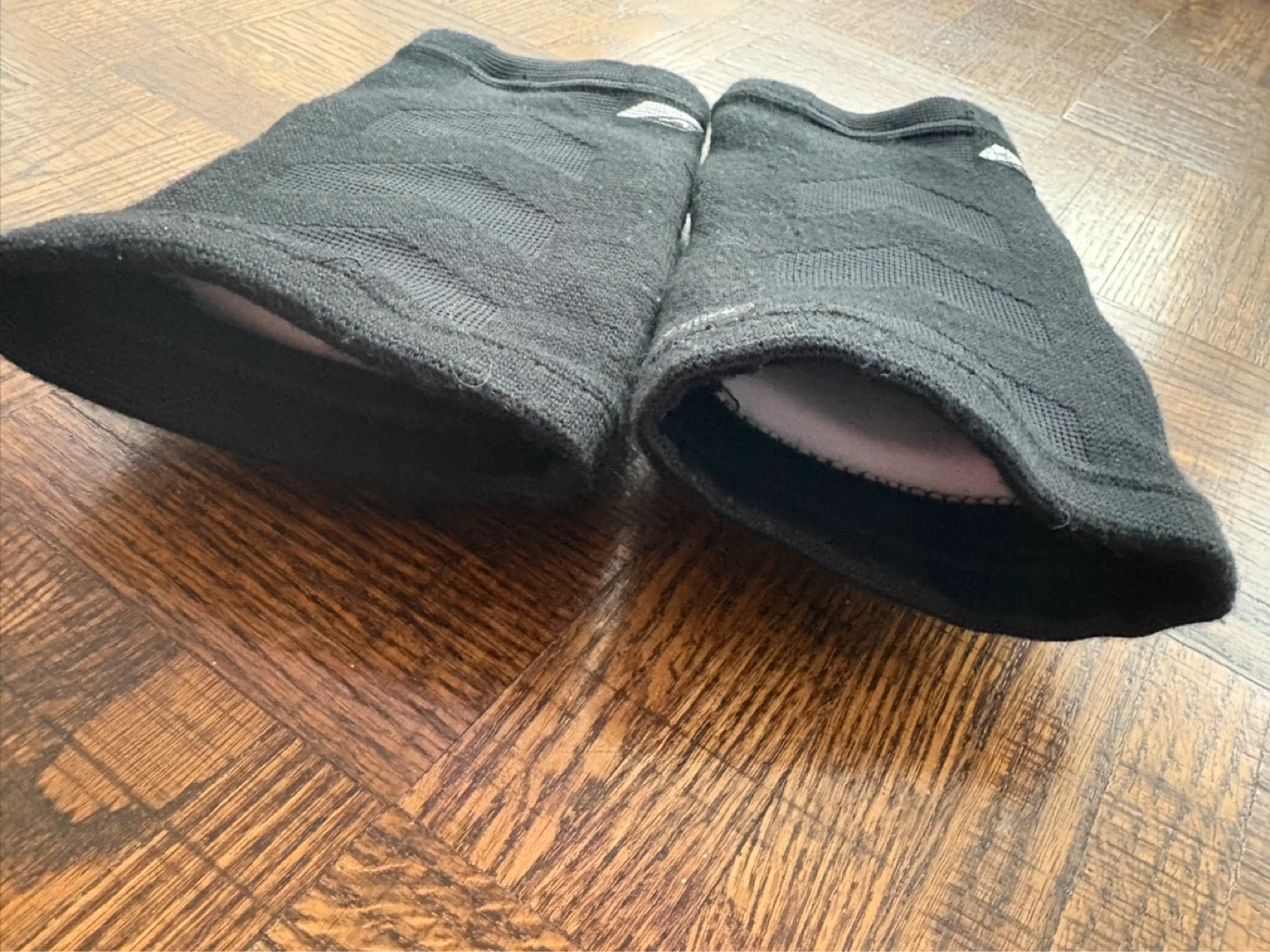 Youth Nike Dri-FIT Volleyball Knee Pads - photo 4