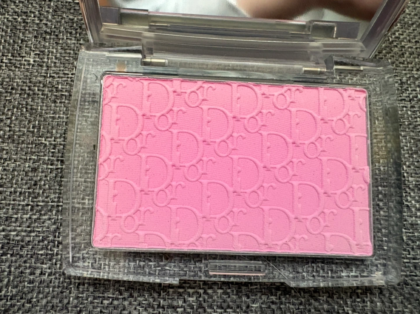 Dior Rosy Glow Blush 001 Pink - photo 4