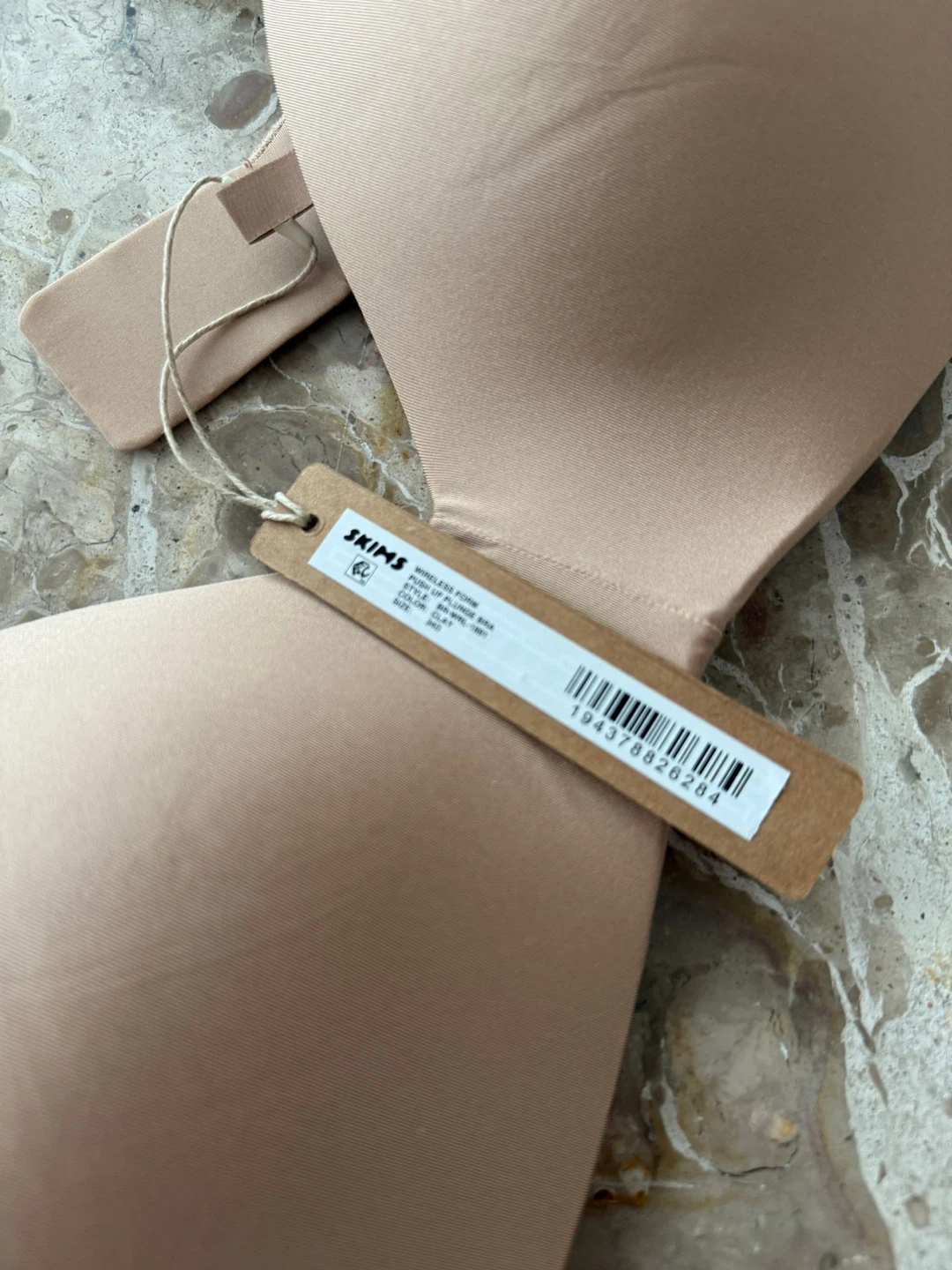 SKIMS Wireless Form Bra - Clay - Size 34D - photo 5