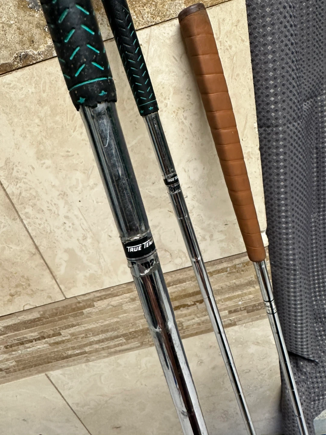 Slazenger 3 and 5 Wood Golf Clubs + Putter - photo 3