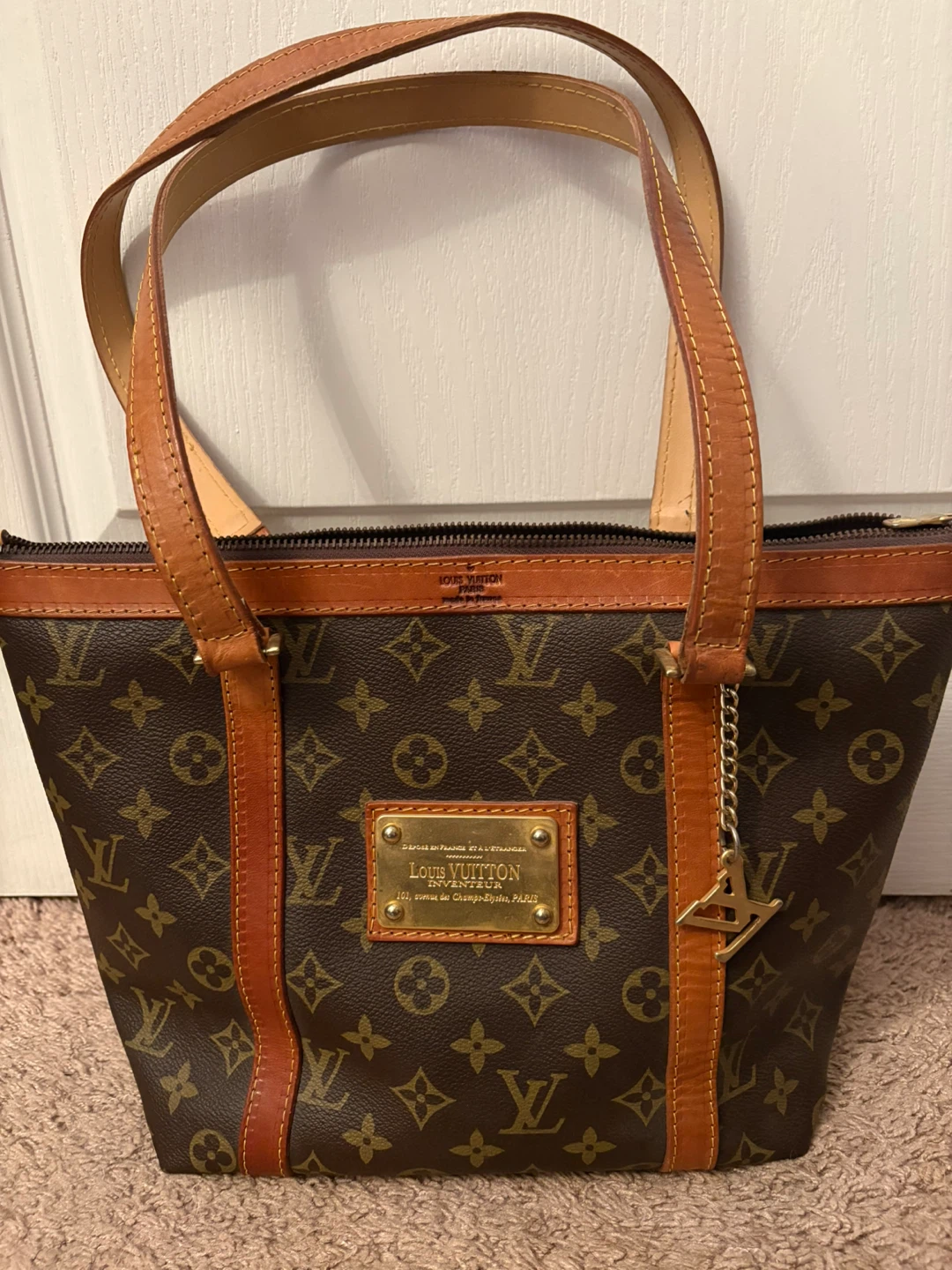 Louis Vuitton Monogram Tote Bag