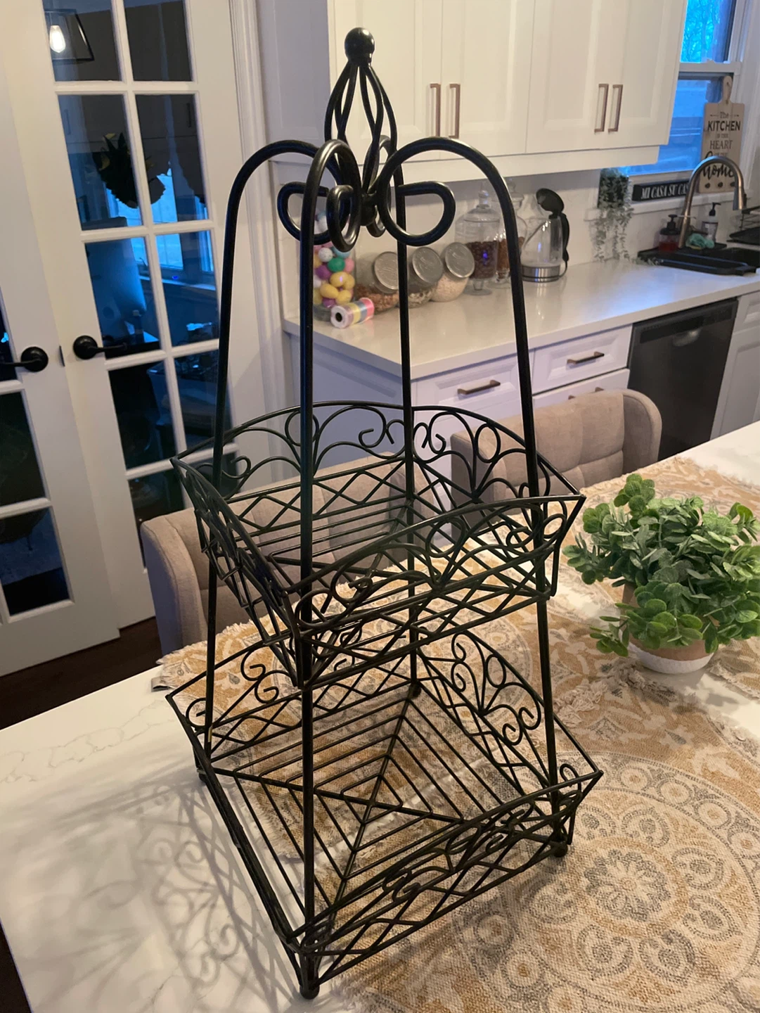 Black Metal 2-Tier Fruit Basket Stand