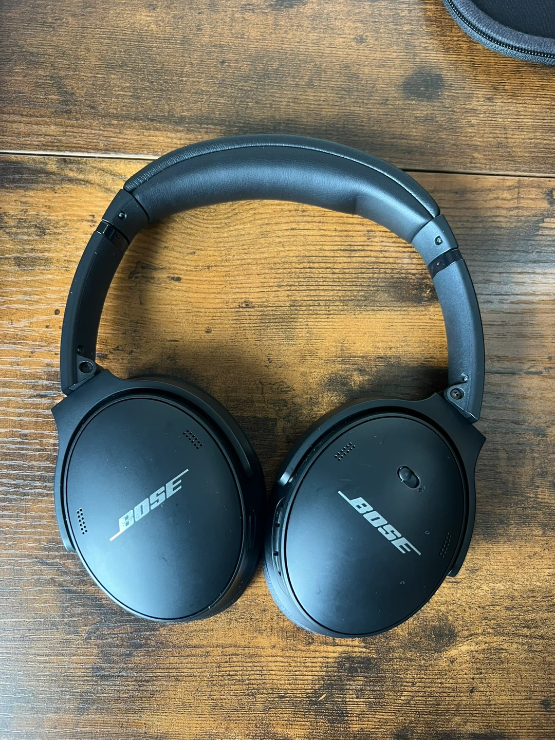 Bose QuietComfort 45 Headphones - Black - photo 3