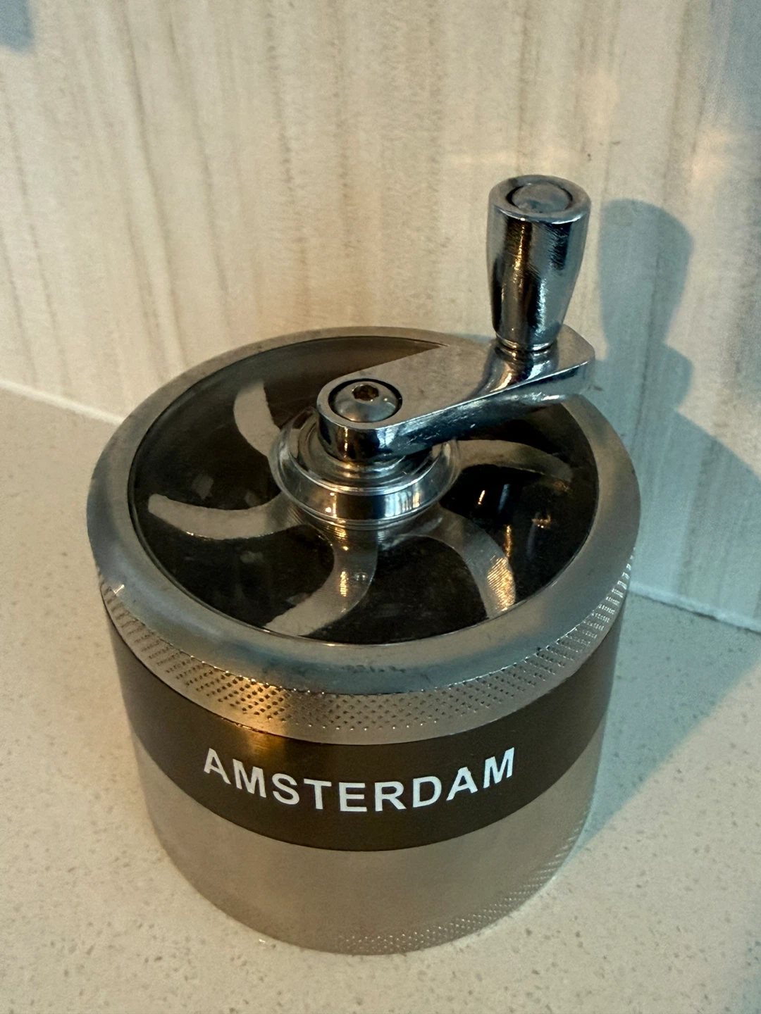 New Amsterdam Grinder with Crank