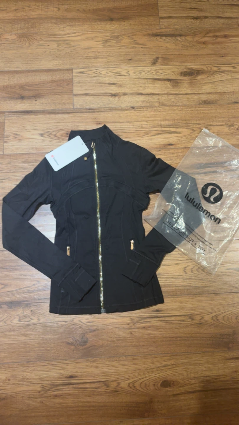 Lululemon Black Jacket